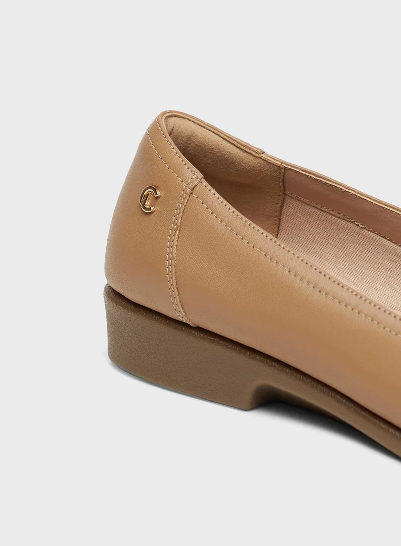 Le Confort Flat Pumps