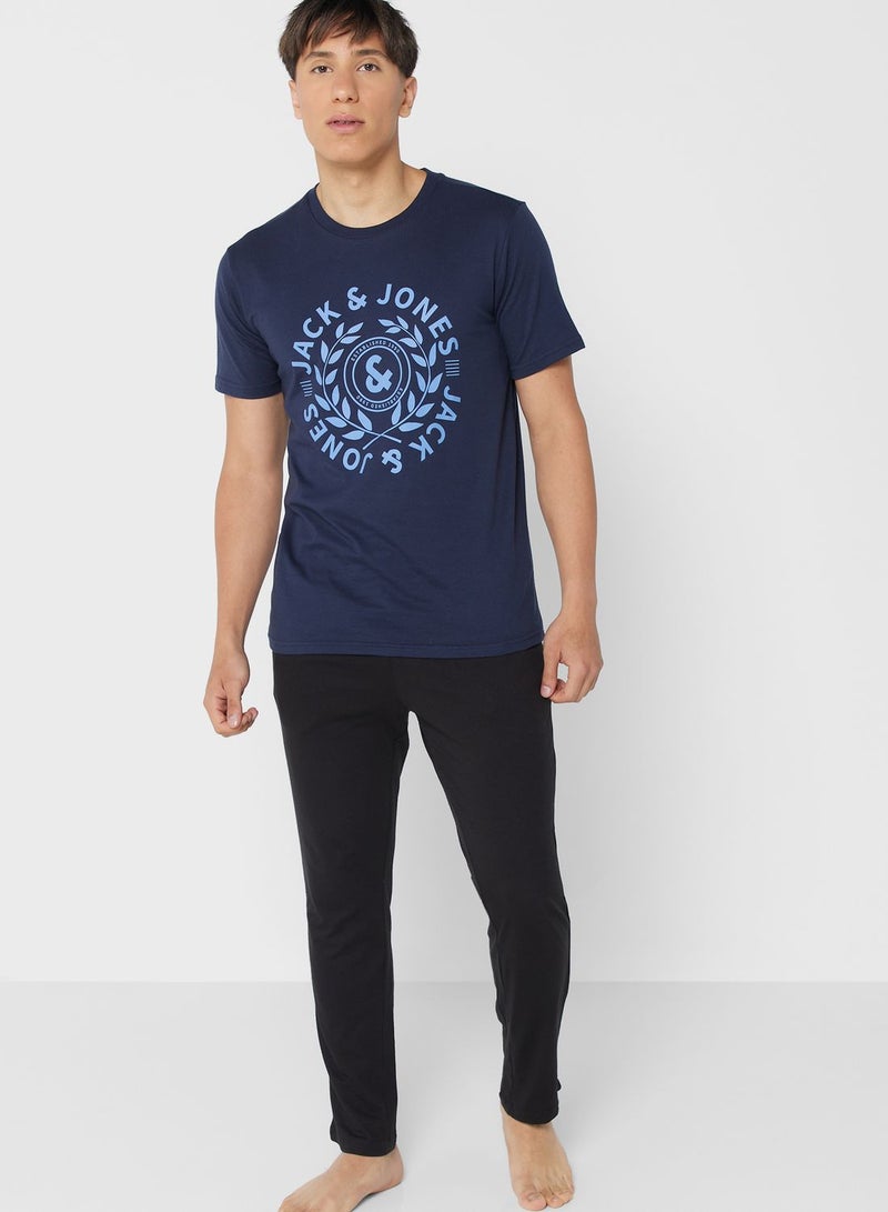 Logo T-Shirt - Pant Set