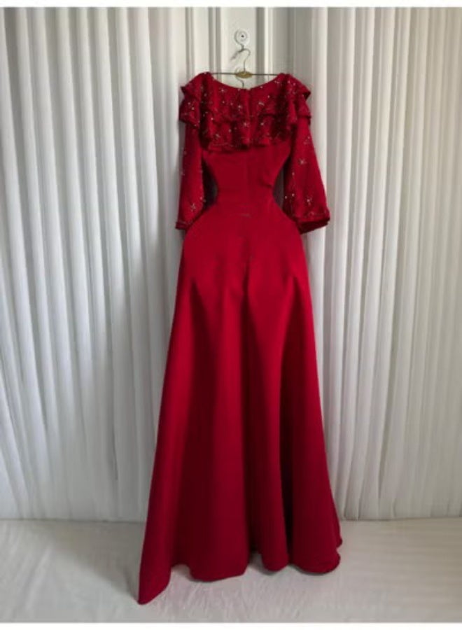 Cutie Long Red Evening Dress – Elegant Design with Embellished Sleeves and Soft Silhouette - Image 5