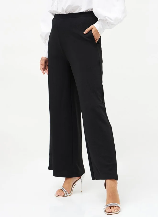 ساسافراس بنطلون نسائي أسود مرتفع الخصر بقصة مستقيمة