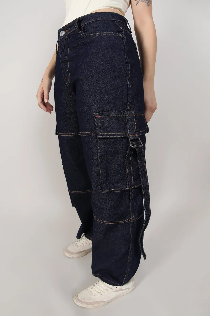 Campus Sutra Women's Dark Blue Straight Fit Cargo Denim Jeans
