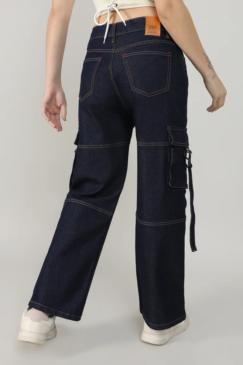 Campus Sutra Women's Dark Blue Straight Fit Cargo Denim Jeans