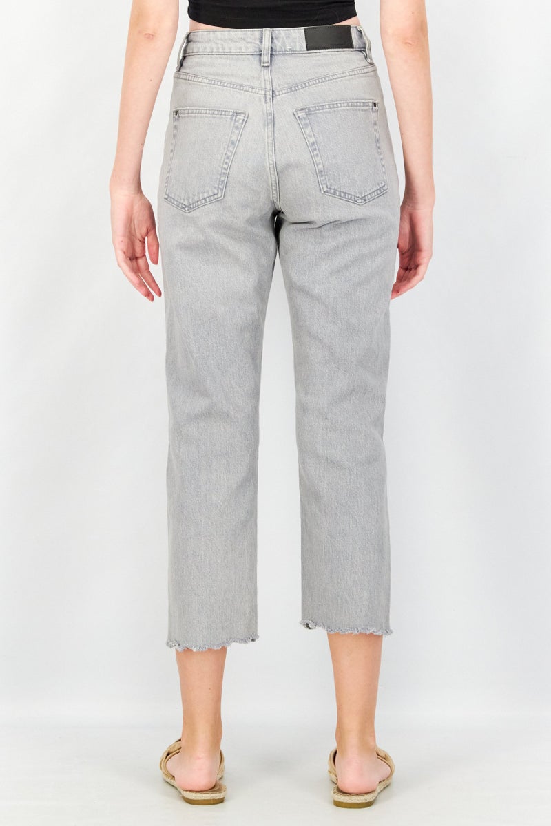 ESPRIT Women Straight Fit Ripped Non Stretchable Denim Jeans, Light Grey - Image 4