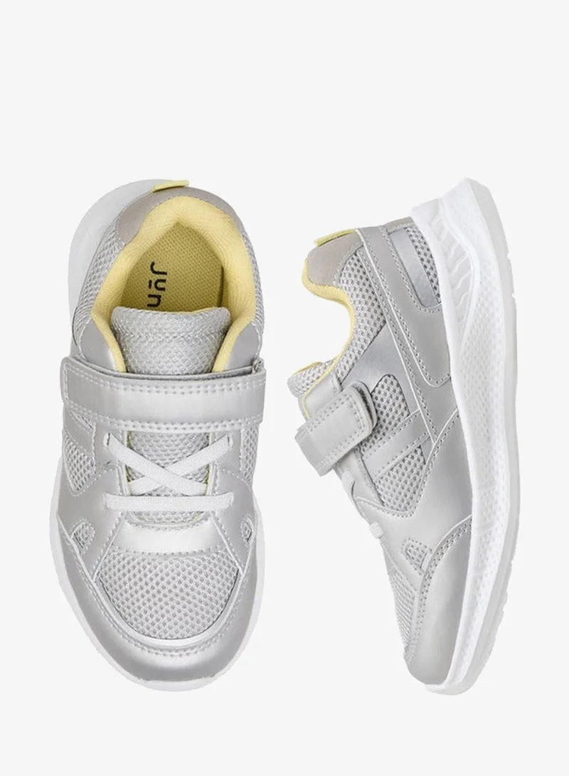JUNIORS Boys Panelled Sneakers with Hook and Loop Closure
