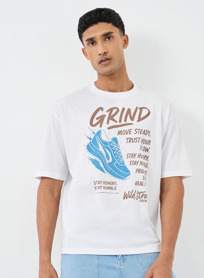 ستايلي تيشيرت رجالي أبيض مطبوع برسومات فضفاض - Image 1