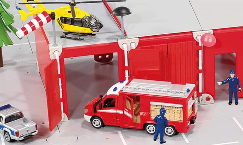 Siku سيكو 2113، سيارة إطفاء مرسيدس-بنز سبرينتر، 1:50، معدن/بلاستيك، أحمر، أبواب قابلة للفتح - Image 2