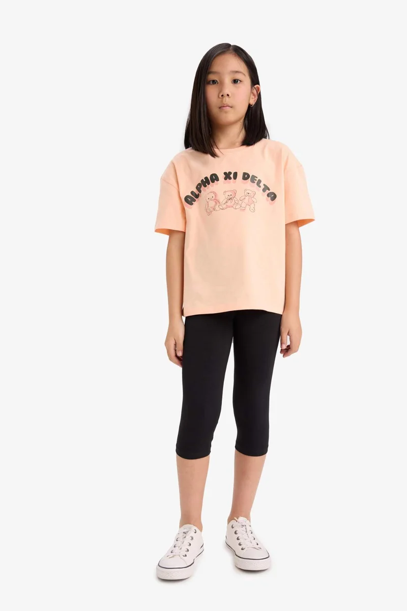 ديفاكتو Girl Relax Fit Crew Neck T-Shirt
