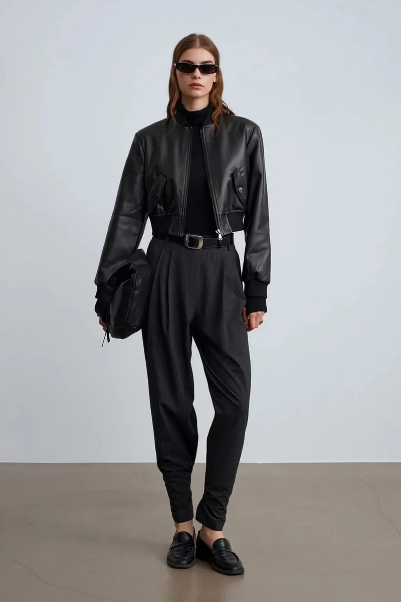 Dilvin Black DILVIN High-Waist Pleated Tailored Trousers for Women | Best Price UAE