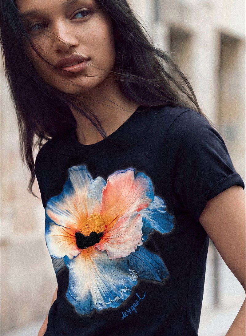 DESIGUAL Fitted T-Shirt With A Round Neck And Short Sleeves Featuring A Large Flower Print On The Front. - Image 1