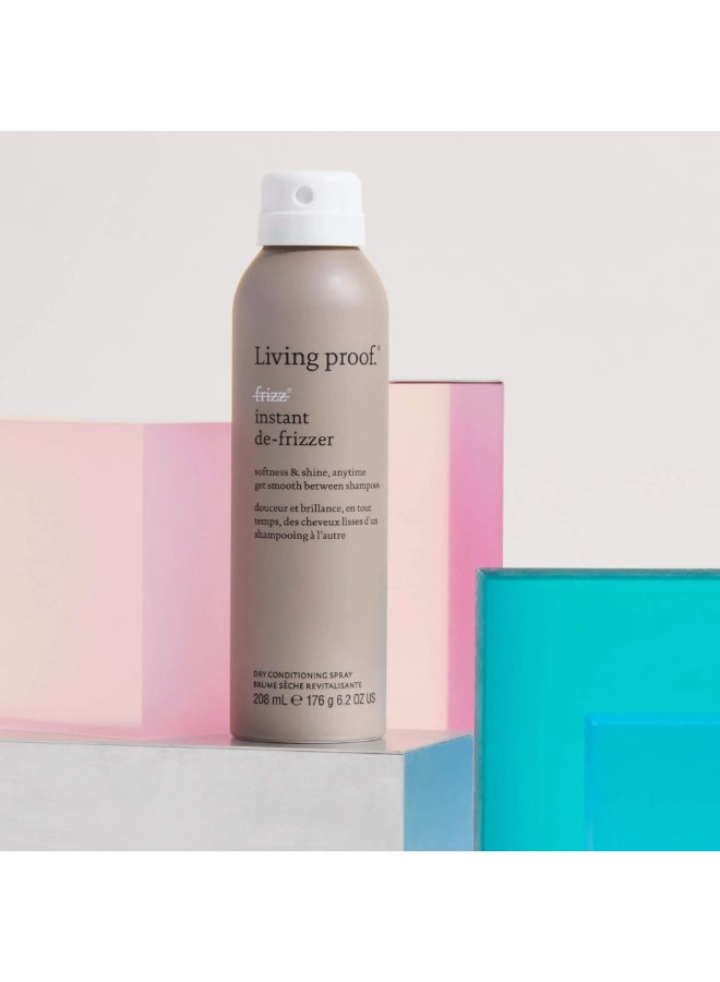 Living Proof Instant De-Frizzer Spray for All Hair Types - Tames Flyaways & Smooths Frizz Instantly, Provides a Polished Finish (191 ml) - Image 2