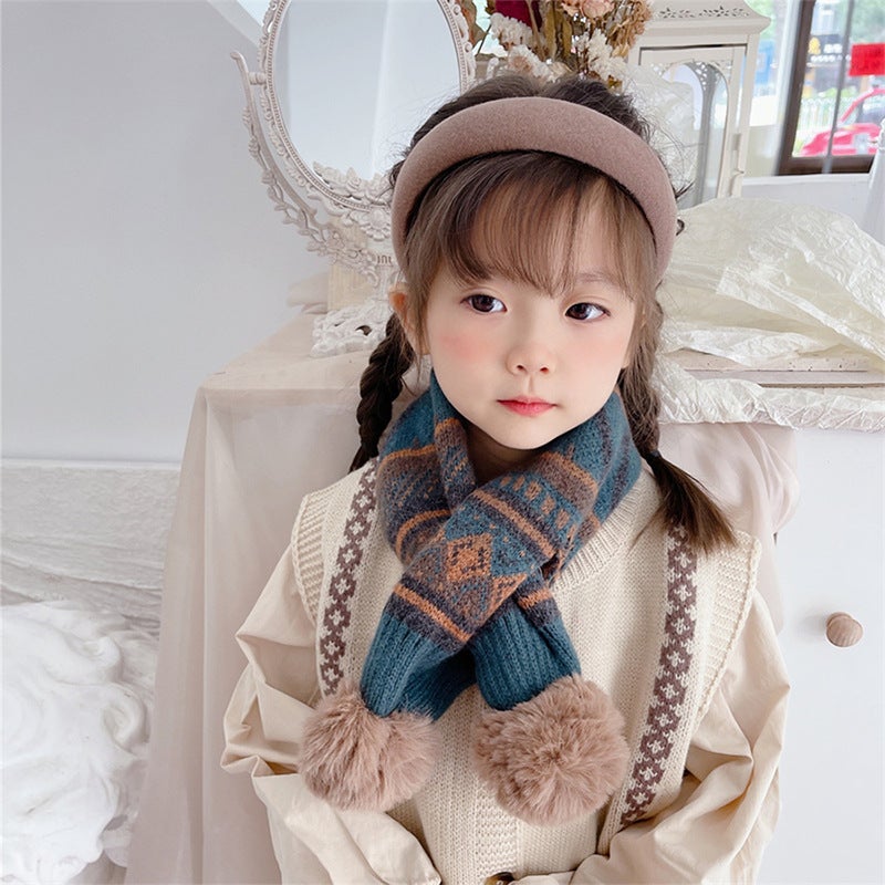 Cute Knitted Baby Winter Scarf with Pompoms Flower beige  - Image 5
