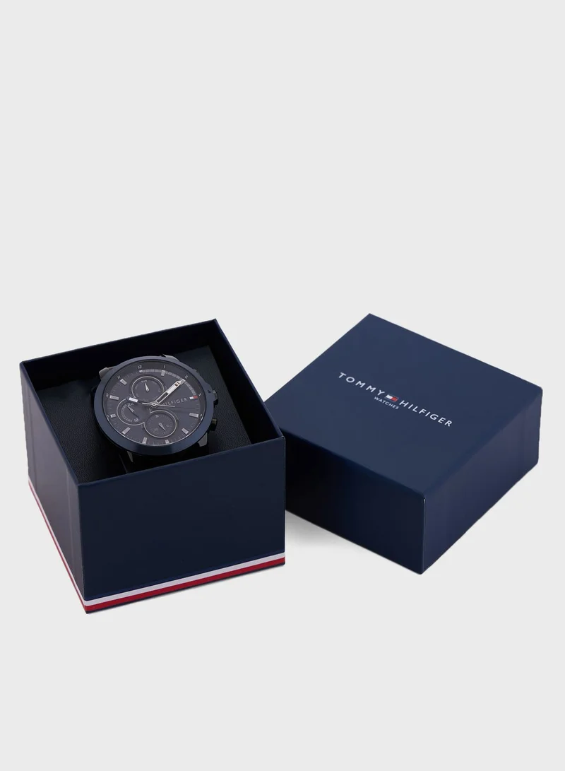 TOMMY HILFIGER Analog Watch
