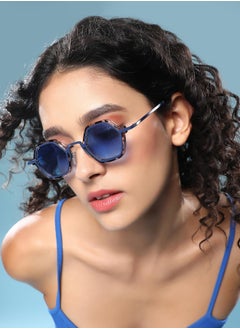 Haute Sauce Polarized Full Rim Hexagonal Sunglasses For Women  - Image 4