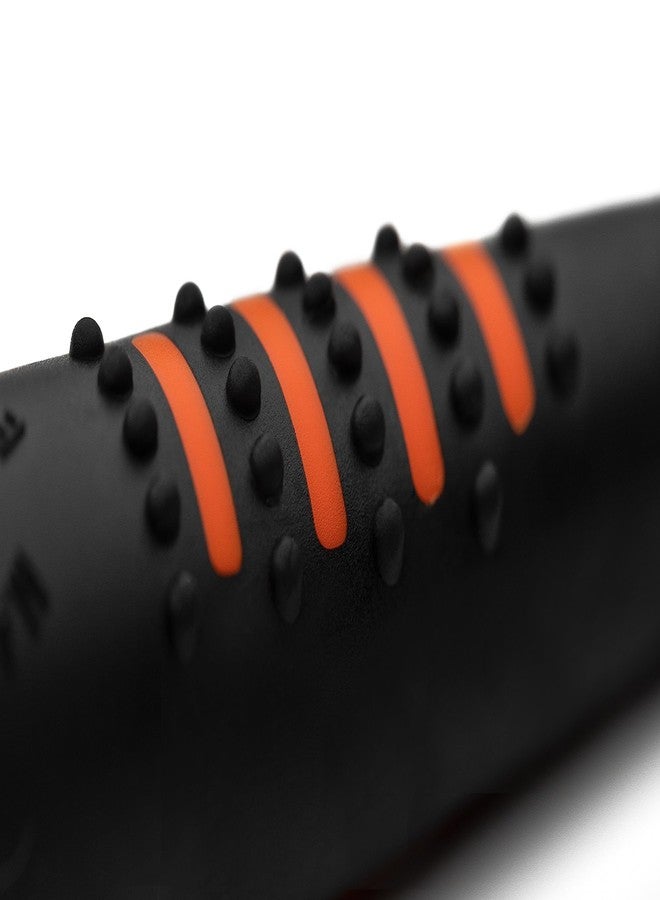 أكمي صافرة تدريب الكلاب الاحترافية ACME Alpha 211.5 بمقبض مريح مُحسّن. مصنوعة من بلاستيك خالٍ من مادة BPA. مستوى الصوت 110 ديسيبل. مدى طويل. تردد موحد. مقاومة للعوامل الجوية. صُنعت في المملكة المتحدة (أسود على برتقالي فسفوري). - Image 3