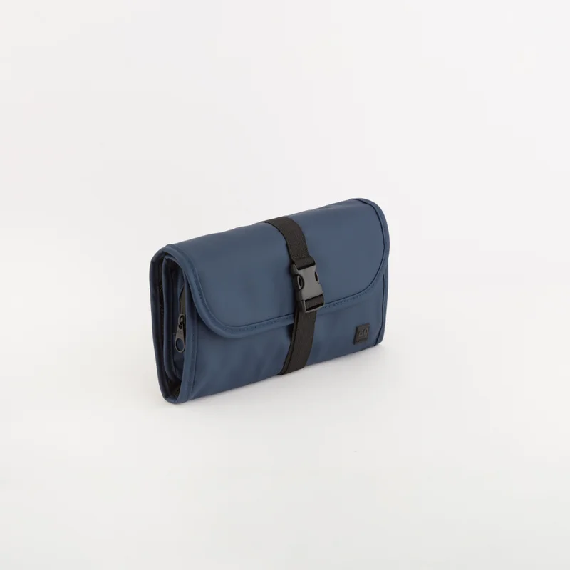 Carpisa Toiletry Bag - Akinori Go, Size 5x26x16 cm