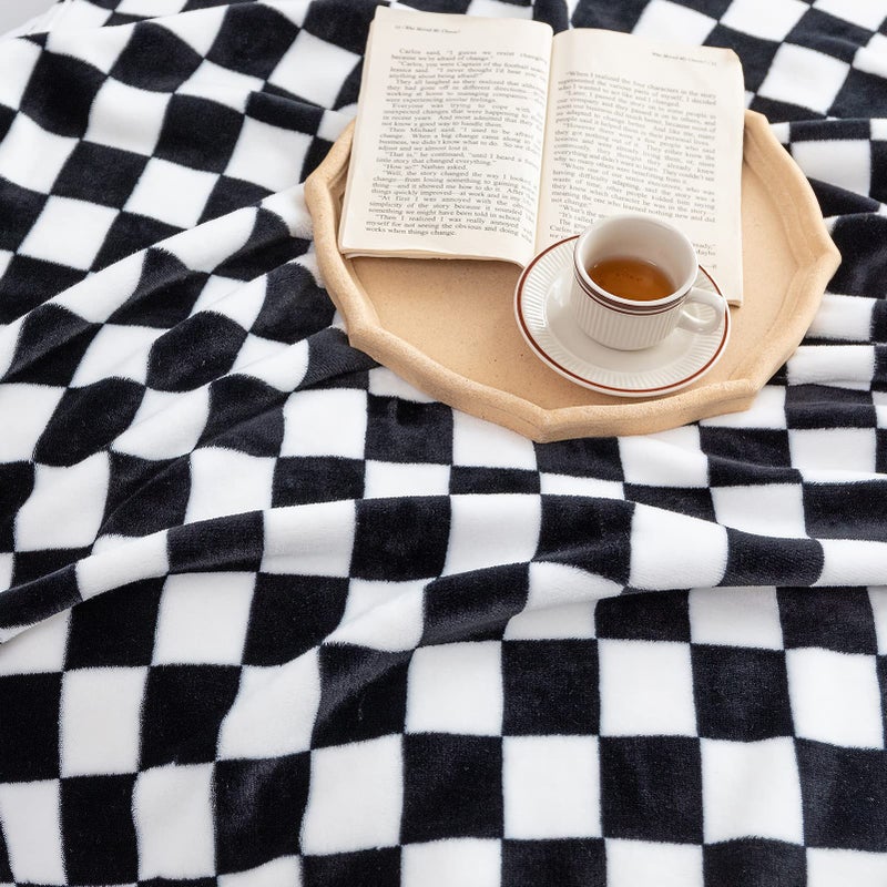 LOMAO Throw Blankets Flannel Blanket with Checkerboard Grid Pattern Soft Throw Blanket for Couch, Bed, Sofa Luxurious Warm and Cozy for All Seasons (Black, 40"x50") - Image 3