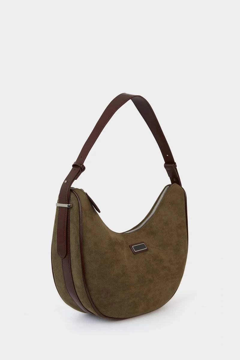 ديفاكتو Suede Crossbody Bag