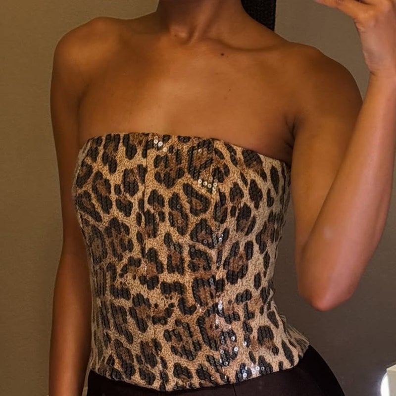 Women's Leopard Sequin Strapless Crop Top - Image 3