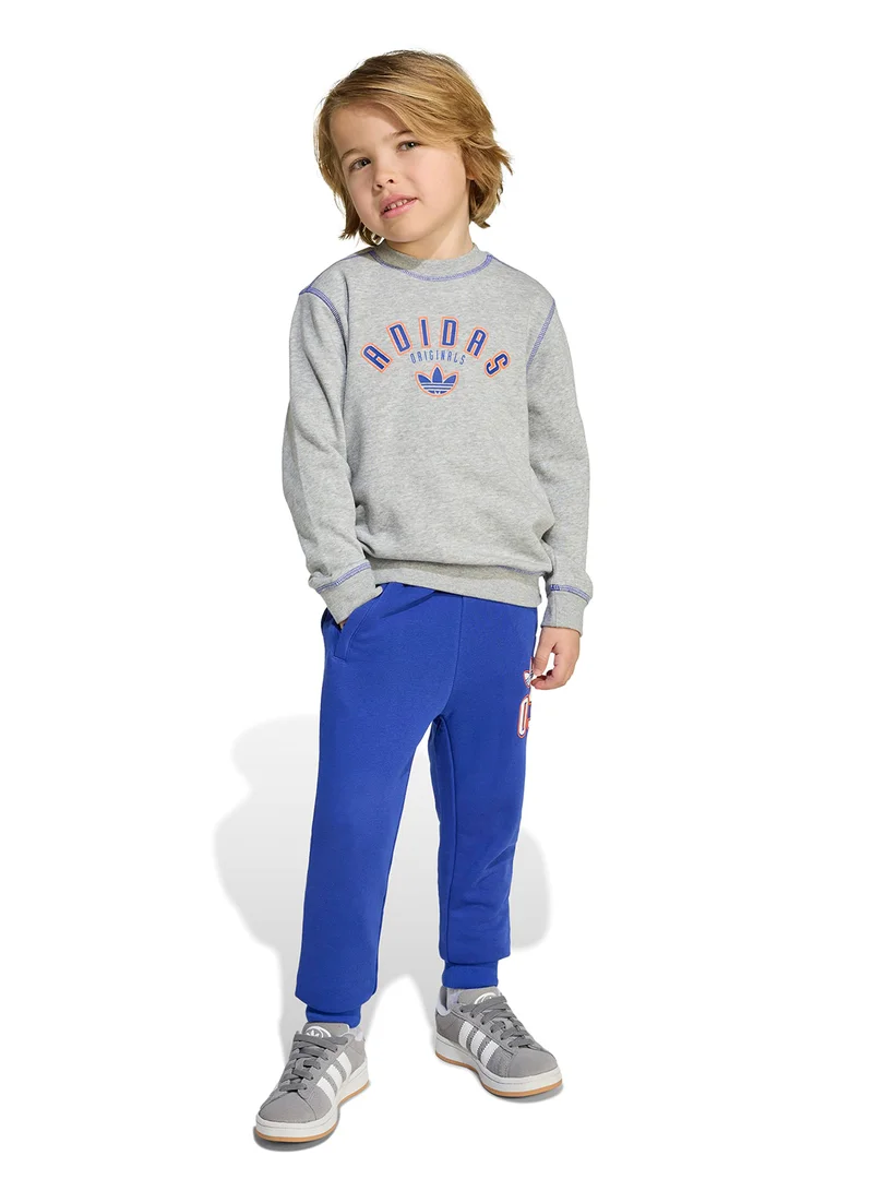 adidas Originals Essential Tracksuit Set