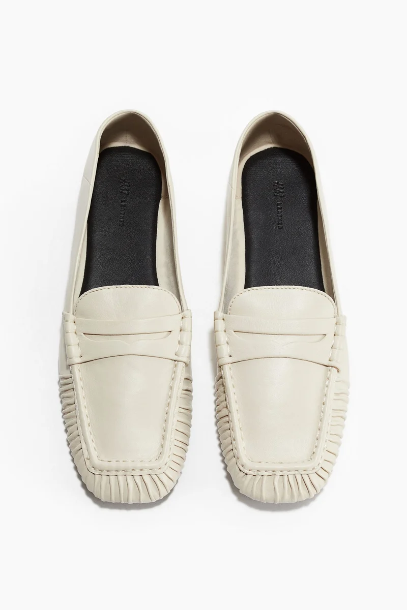 اتش اند ام حذاء لوفر من الجلد