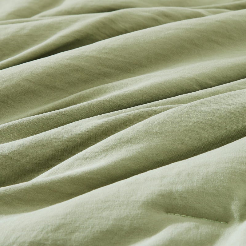 WRENSONGE King Size Comforter Set- 7 Pieces Soft Sage Green Bed in a Bag King with Fitted Sheet, Flat Sheet, 2 Pillow Shams, and 2 Pillowcases- Warm Bed Set for All Season - Image 5