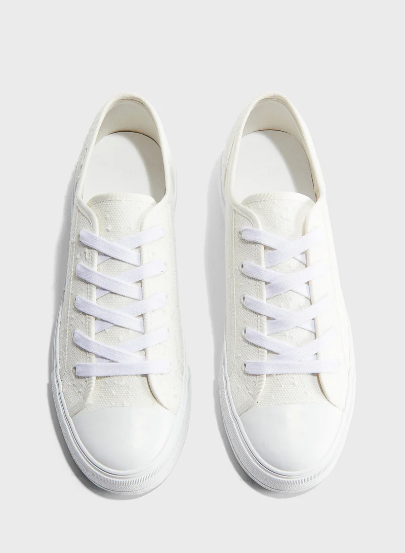 اتش اند ام Canvas Trainers