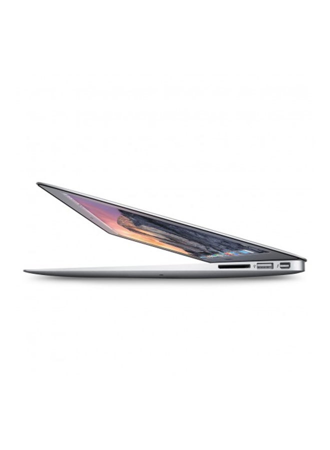 ابل  مجدد - لابتوب ماك بوك آير (2015) A1466 بشاشة مقاس 13.3 بوصة ومعالج إنتل كور i5/ الجيل الثاني/ ذاكرة رام سعة 8 جيجابايت/ محرك أقراص SSD سعة 512 جيجابايت/ بطاقة رسومات إنتل 6000 عالية الوضوح سعة 1536 ميجابايت اللغة الإنجليزية فضي - Image 3