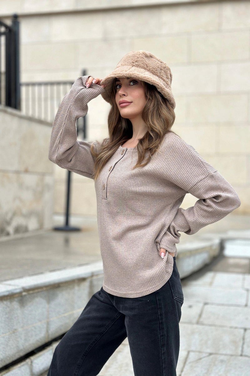 Weshaya سويت شيرت نسائي من المنك - Image 2