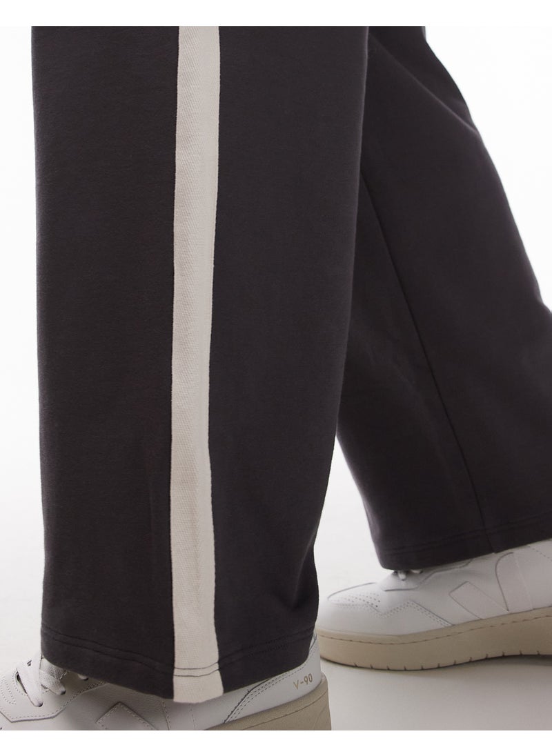 TOPMAN Baggy Leg Jogger With Contrast Side Stripe  - Image 4