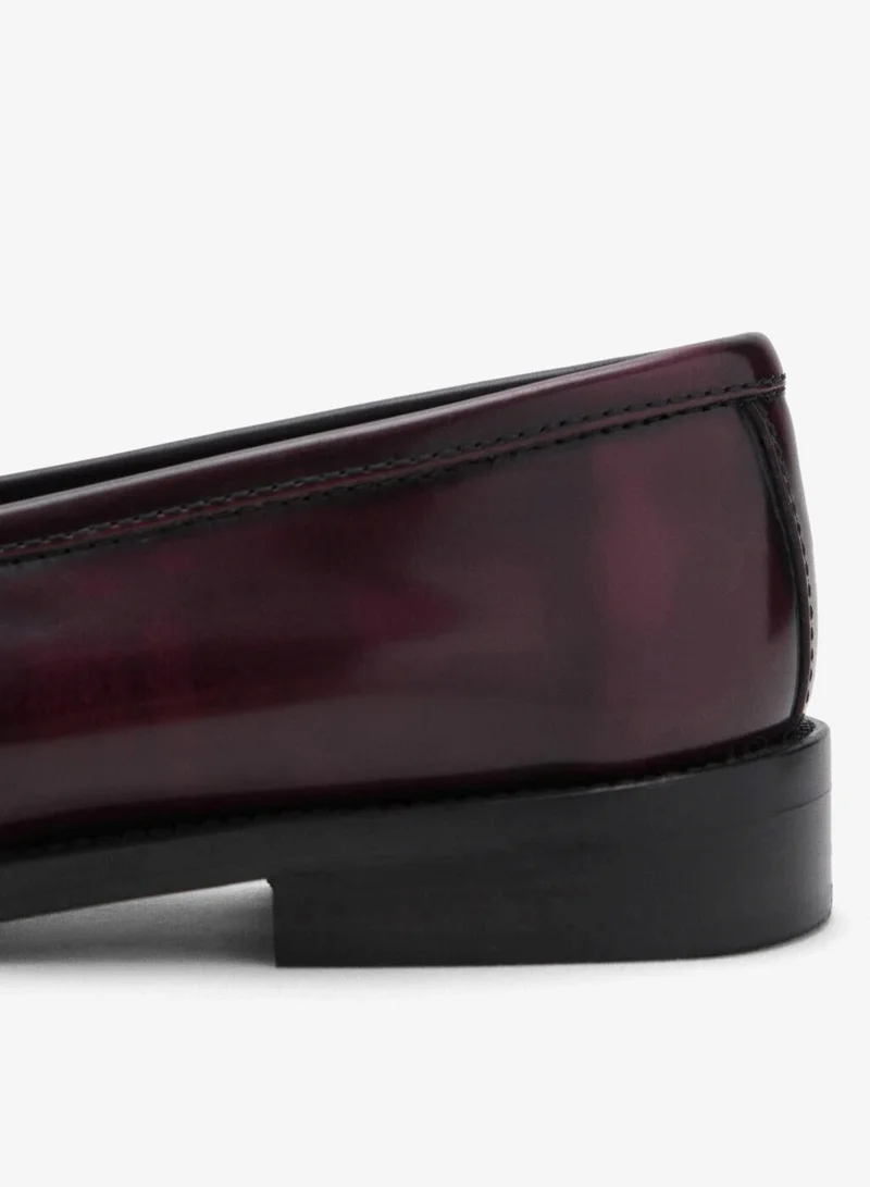 MANGO Gathered leather moccasin