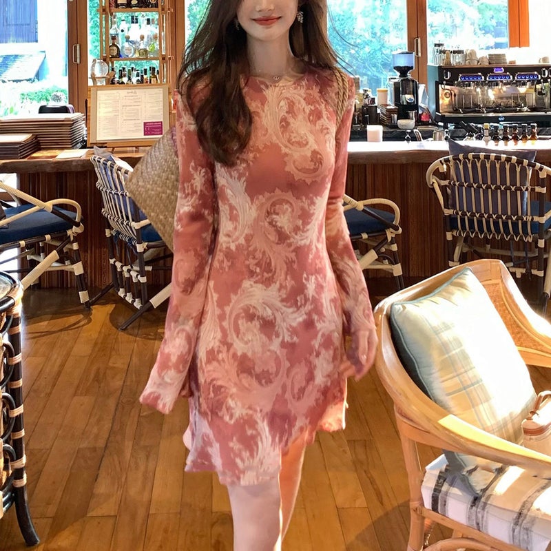 Women's Acanthus Print Bias Cut Fishtail Flared Sleeve High Waist Slim Fit Midi Dress - Image 1