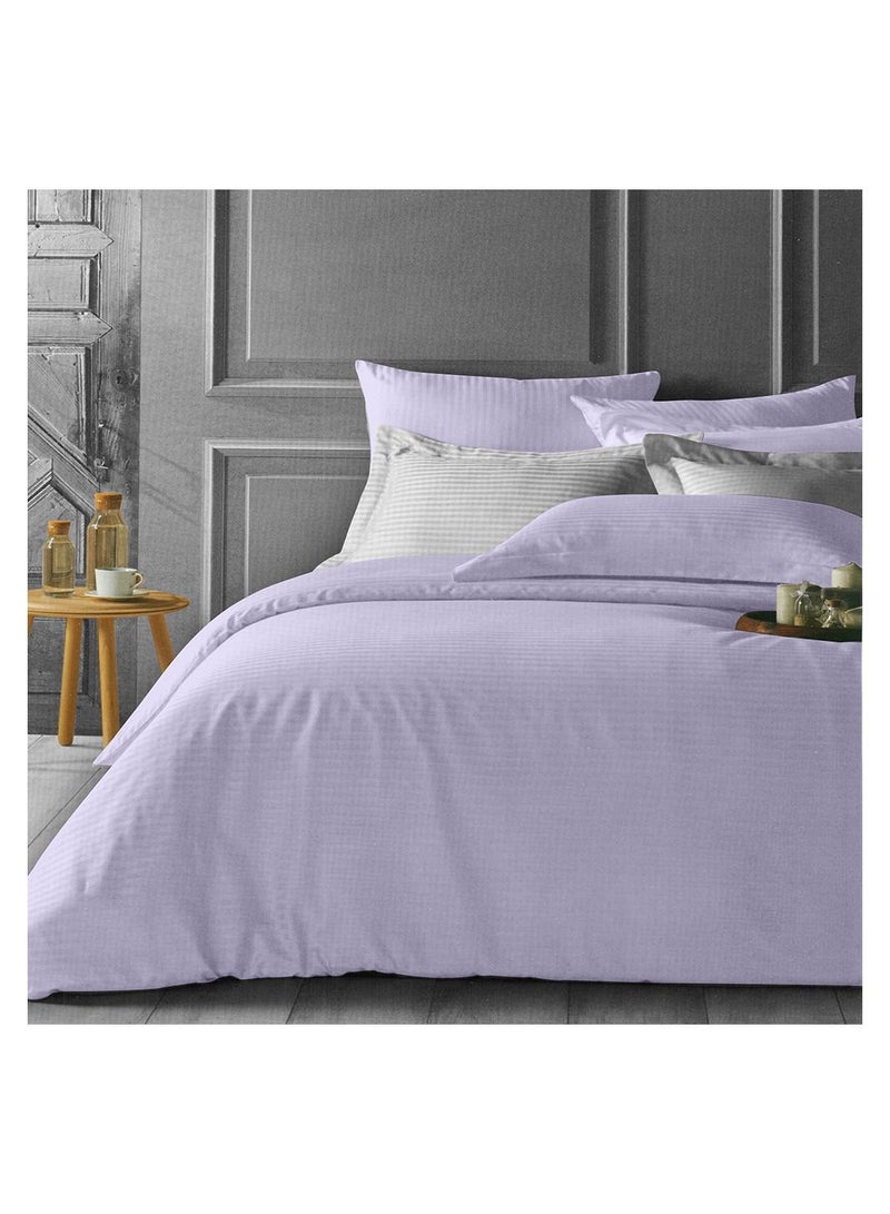 فاميلي بيد لحاف سادا مقلم 3 قطع مقاس 240×240 سم موديل 014 من فاميلي بد - Image 1