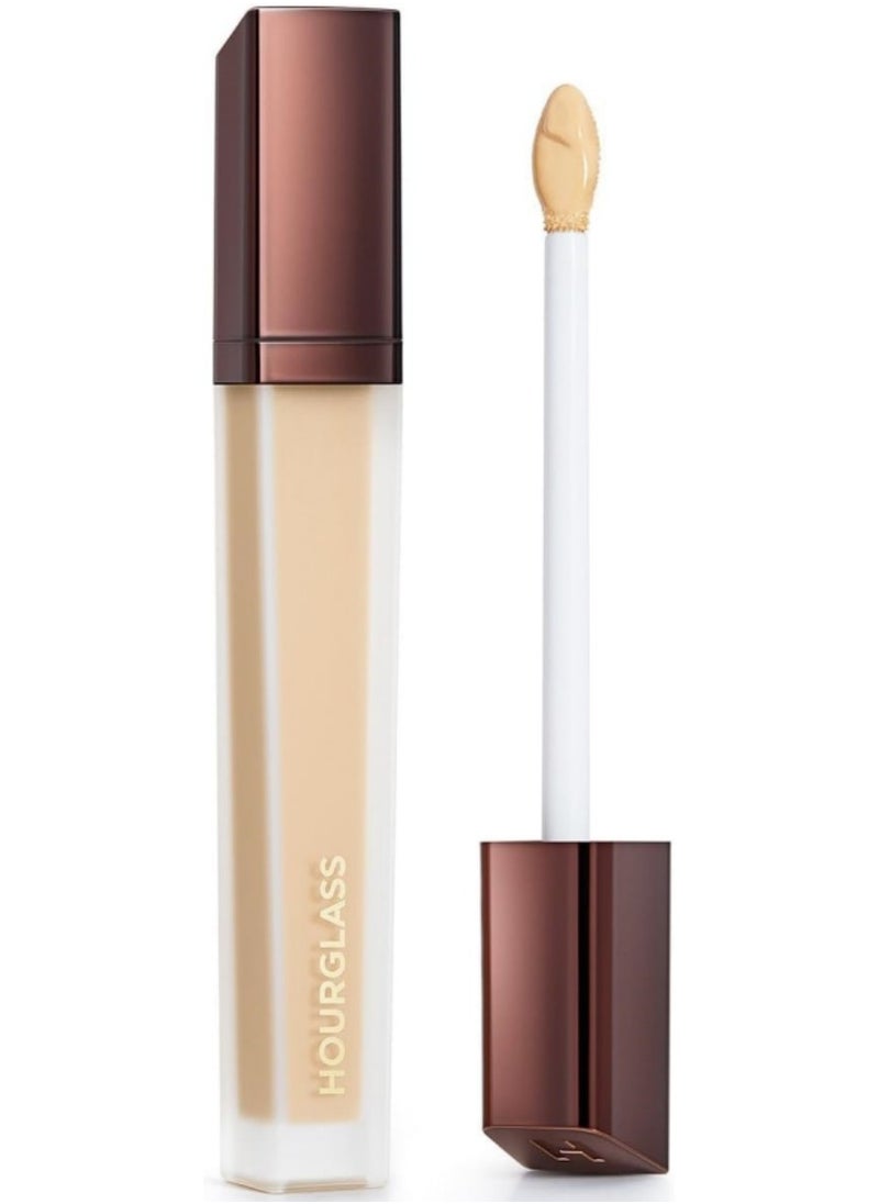 Hourglass Hourglass Vanish Airbrush Concealer. Weightless and Waterproof Concealer for a Naturally Airbrushed Look. (Oat)  - Image 1