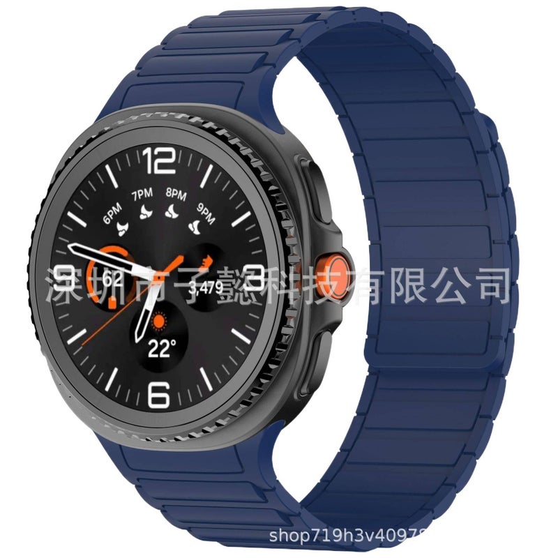 سوار ساعة ذكية رياضي من السيليكون متوافق مع Samsung Galaxy Watch 8 بملاءمة قابلة للتعديل وحزام ناعم للاستبدال اليومي باللون Starlight قابل للتعديل - Image 5
