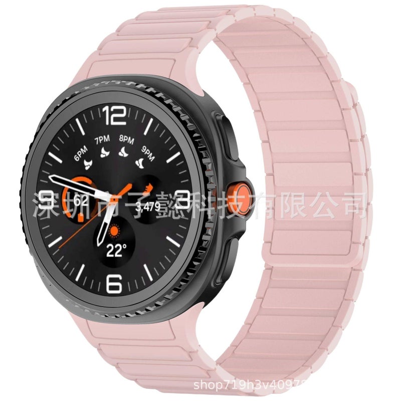 سوار ساعة ذكية رياضي من السيليكون متوافق مع Samsung Galaxy Watch 8 بملاءمة قابلة للتعديل وحزام ناعم للاستبدال اليومي باللون Starlight قابل للتعديل - Image 1