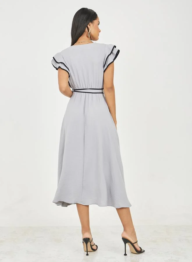 ستايلي Contrast Trim Ruffle Sleeves Self Tie Up A-Line Midi Dress
