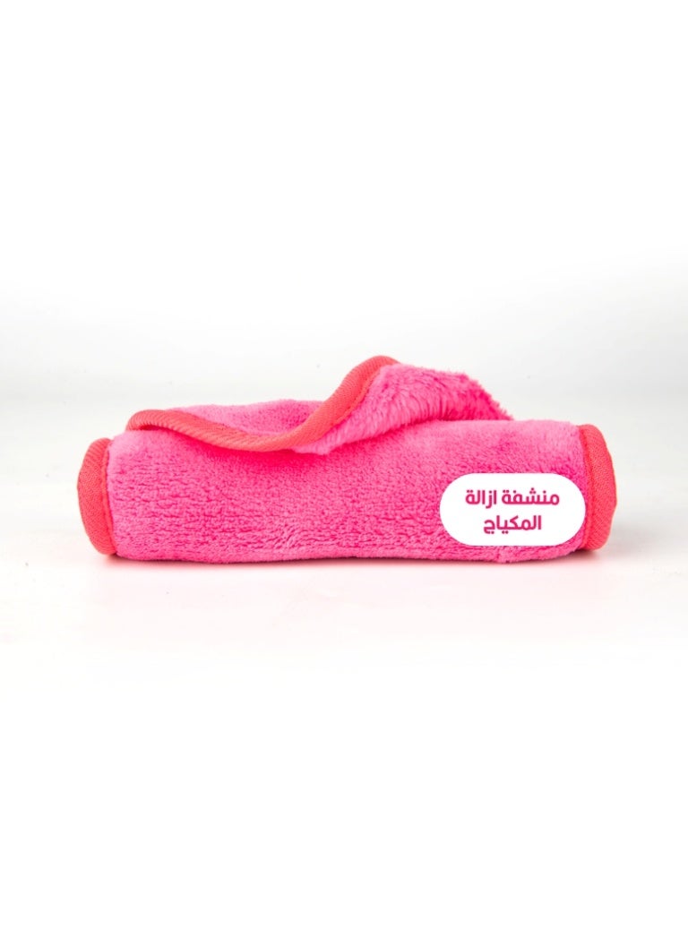 Microfiber Makeup Remover Towel in a stylish plastic packaging - Image 4
