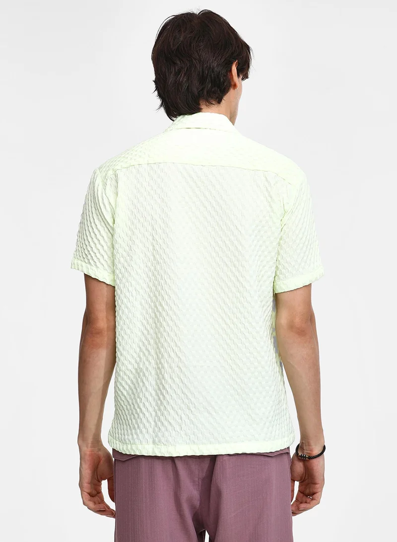 كامبوس سوترا Men's Lime Green  Cubic-Textured Resort Shirt