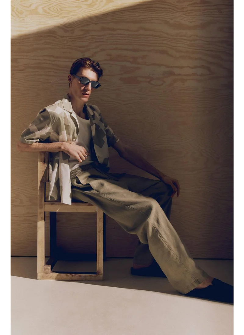 اتش اند ام Relaxed Fit Linen trousers
