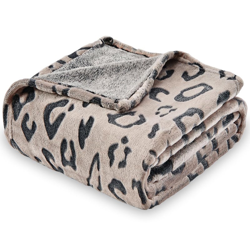 SOCHOW ThreeDimensional Leopard Print Flannel Fleece Throw Blanket Lightweight Super Soft Cozy Plush Blanket for Couch Bed 50 x 60 Inches Chocolate Leopard