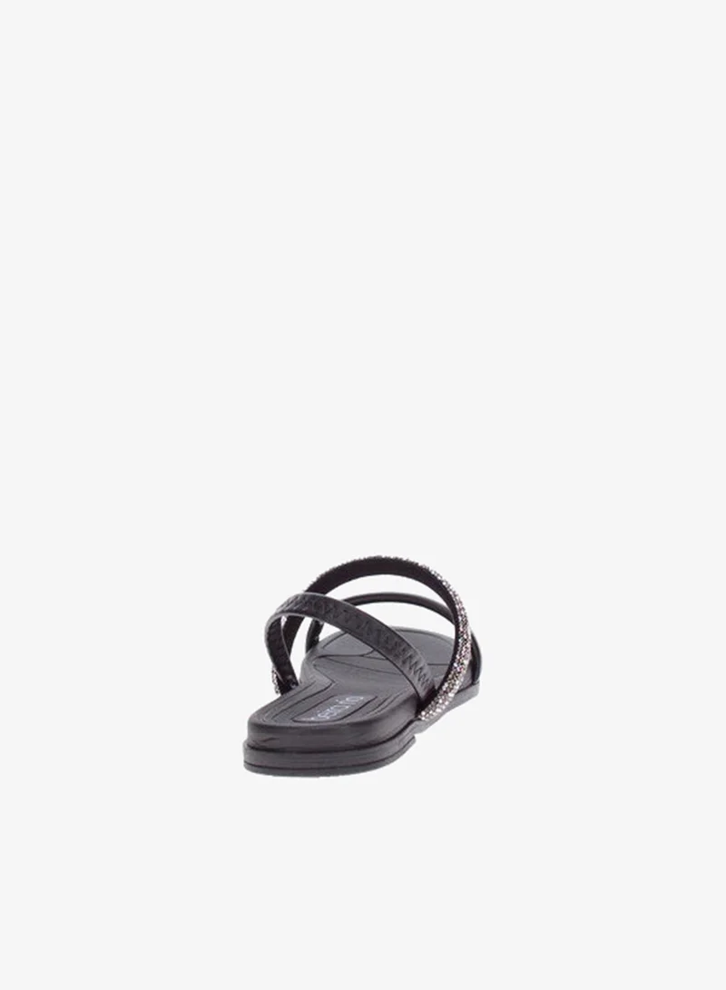 Beira Rio Black Flat Sandals for Women – Stylish Ladies Flat Sandals & Comfortable Flat Slippers for Women | Best Price UAE