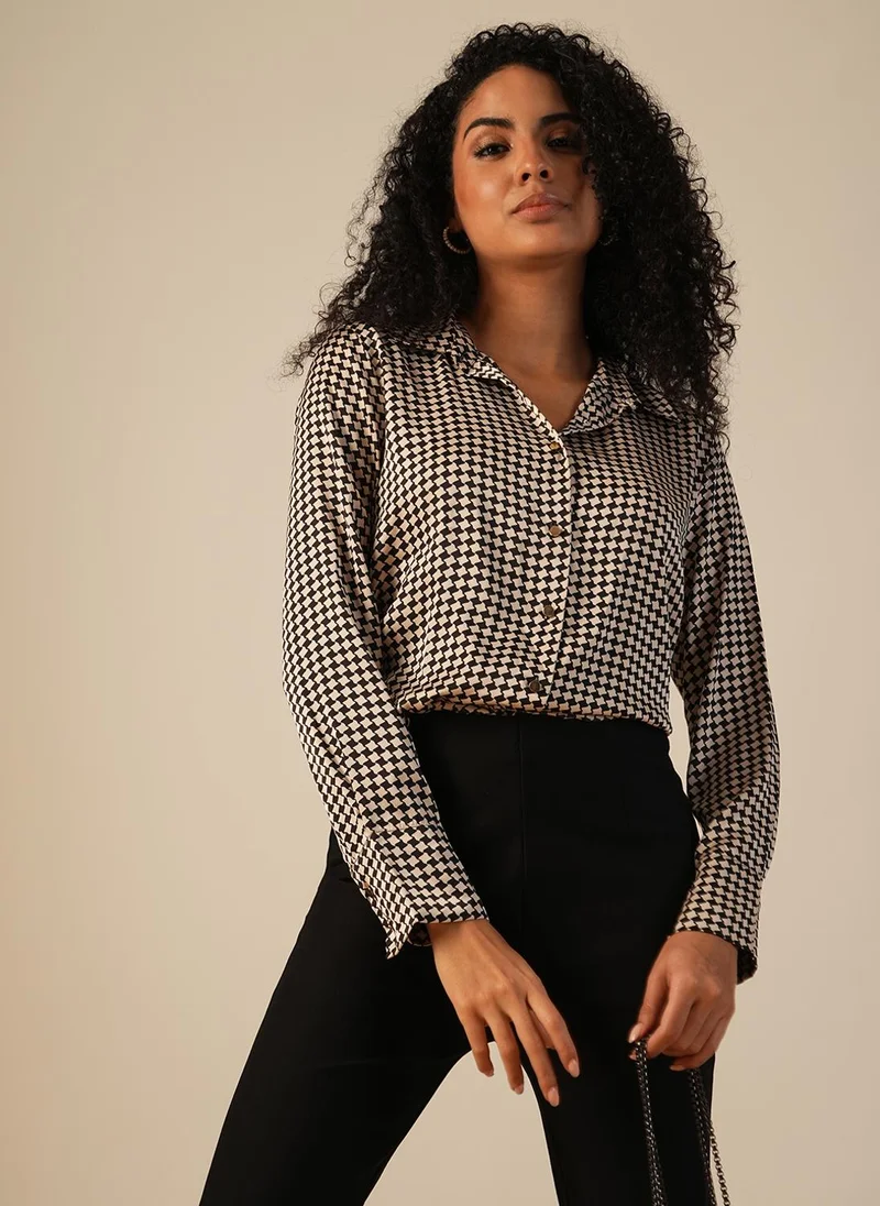 globus Globus Women Cuffed Sleeves Geometric Print Satin Workwear Shirt