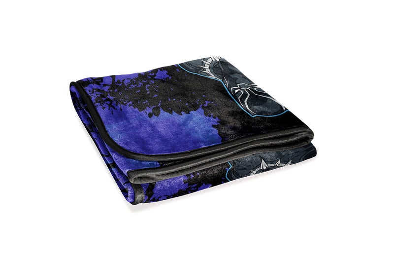 Marvel Black Panther Legend Throw Blanket - Measures 46 x 60 inches  Kids Bedding - Fade Resistant Super Soft Fleece (Official Product) - Image 4