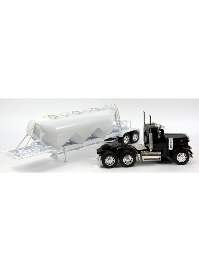 Newray Toys 1:32 Scale Peterbilt 379 With Pneumatic Trailer - Image 3