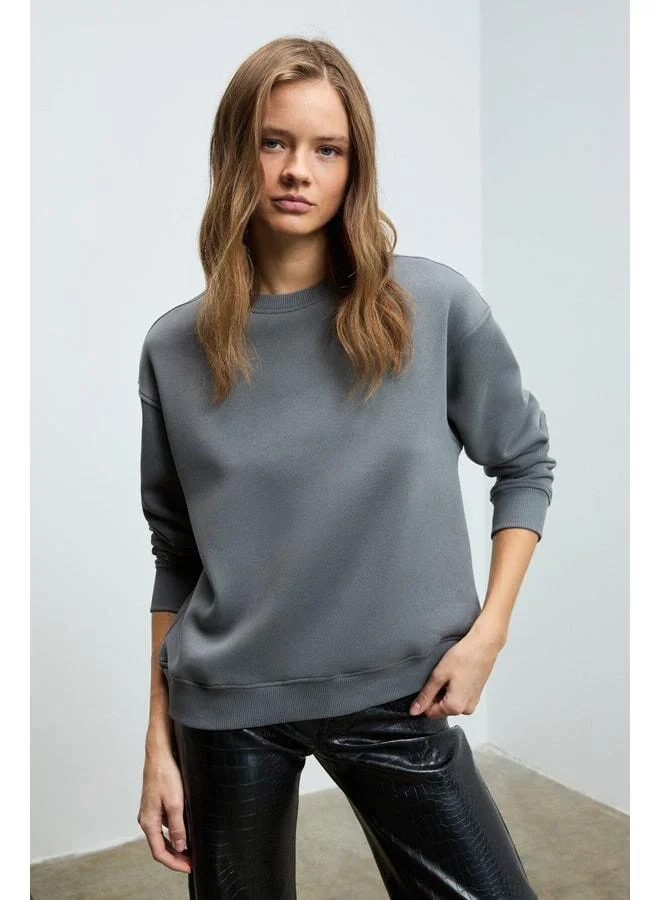 GRIMELANGE VANELTANA Women's Organic Cotton Ultra-Soft Fleece-Lined Round-Neck Grey Sweatshirt.