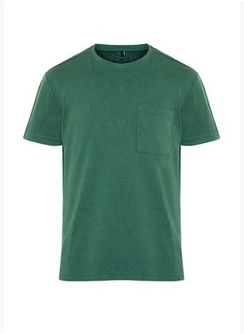 trendyol Green Men's Regular Cut Pocket Linen Look Short Sleeve T-Shirt