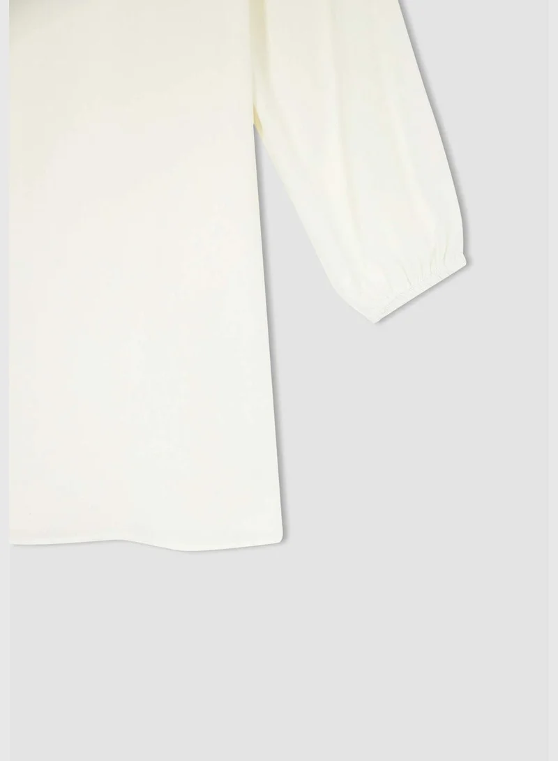 ديفاكتو Regular Hem 3/4 Sleeve C-Neck Blouse