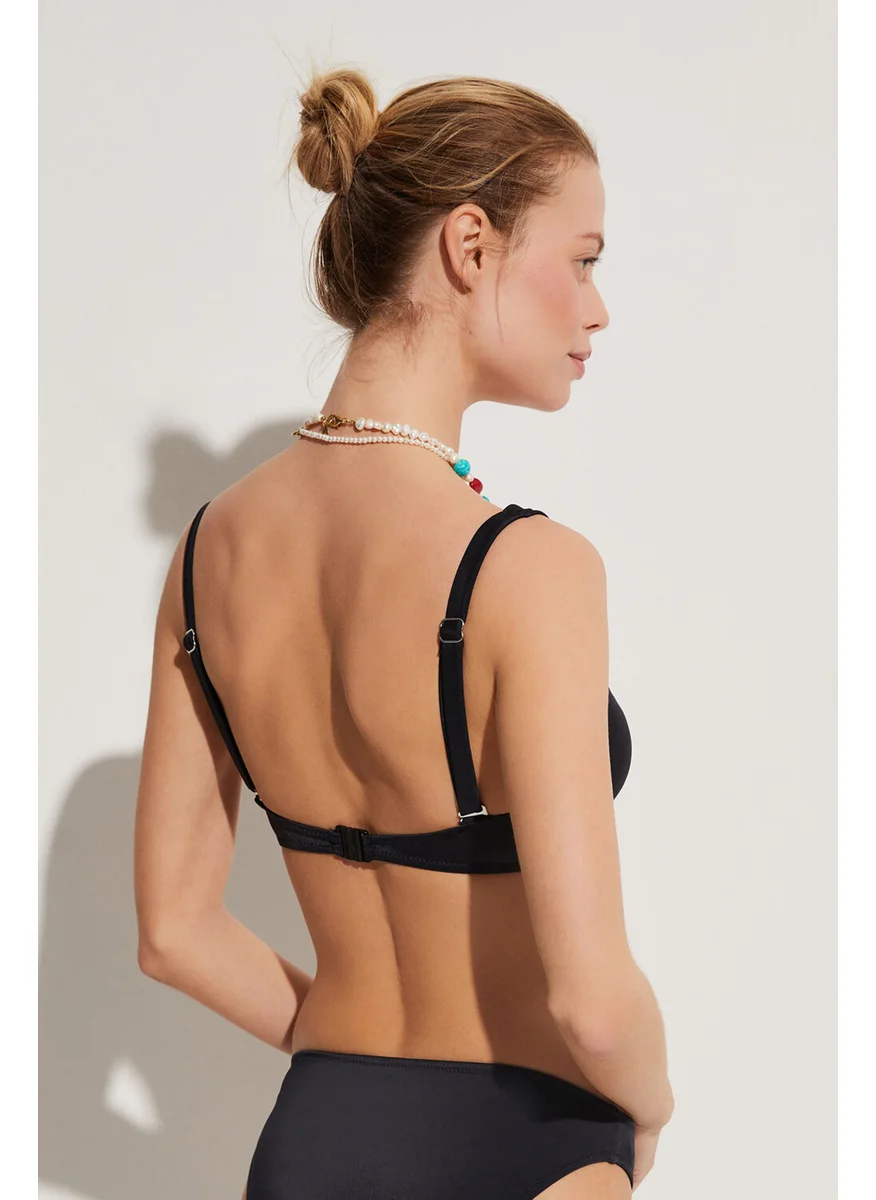 JUNE Underwire Bikini Top