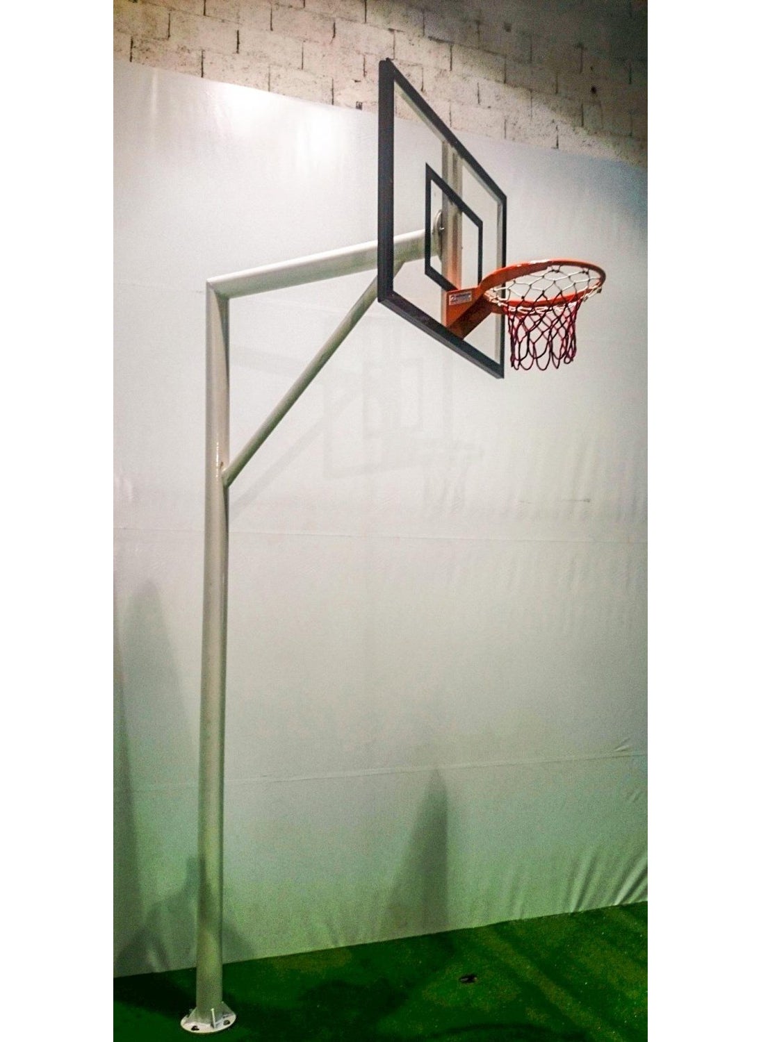 Standard Basketball Hoop Fixed Circle 90*120 10 mm Glass Backboard - pzsku/ZA85661CE13931E267070Z/45/_/1725724689/97f6c3fe-6966-457c-add4-8e40ae08f8c4