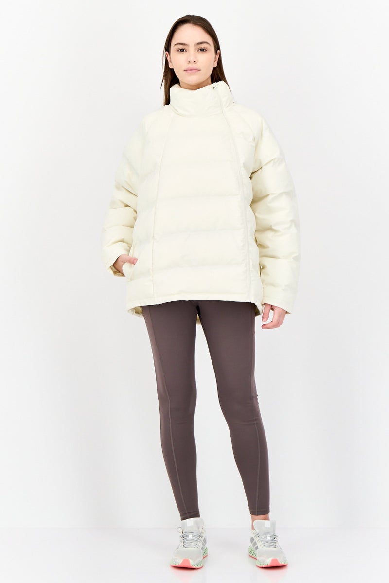 Hummel Women Sportswear Fit Outdoor Puffer Jacket, Off White  - Image 4